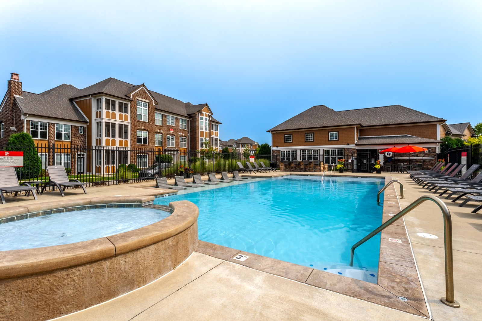 The-Hamilton-at-Fishers-apartments-04